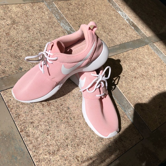Nike Shoes - Pink Nike Roshe Shoes